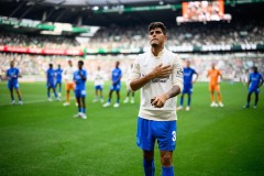 曼联借鉴拜仁战术，备战策略革新迎战切尔西